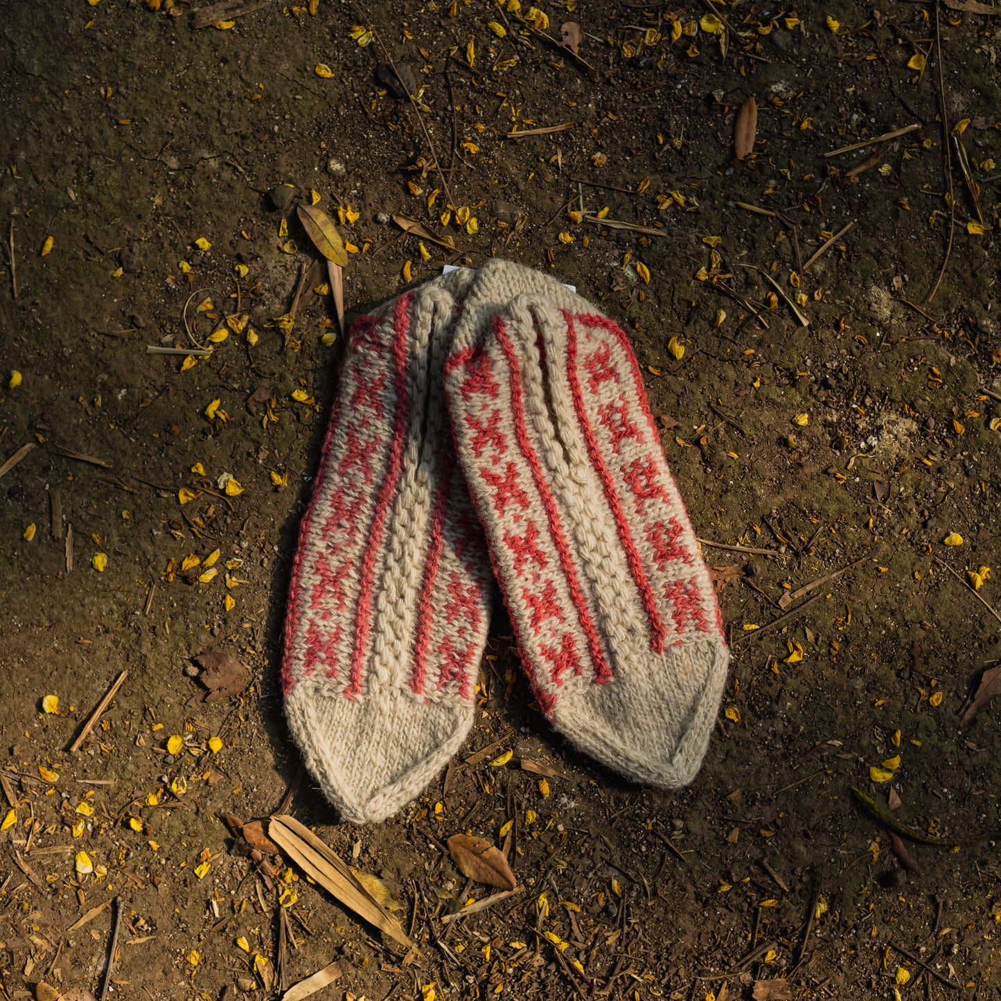 Motif Knit Mojiris