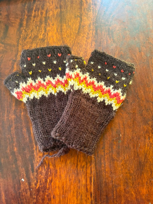 Lehar Gloves