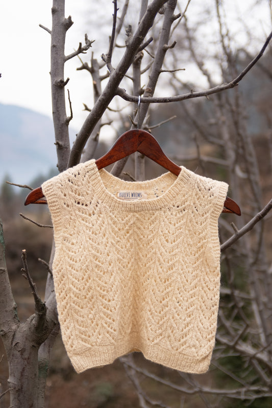 Cropped Knitted Vest