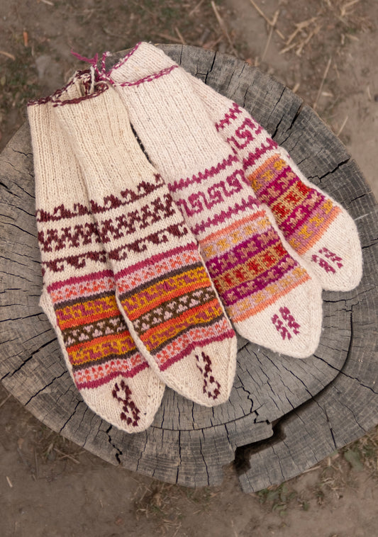 Lahuali Socks