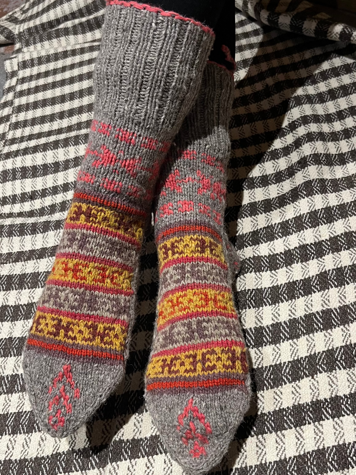 Lahuali socks