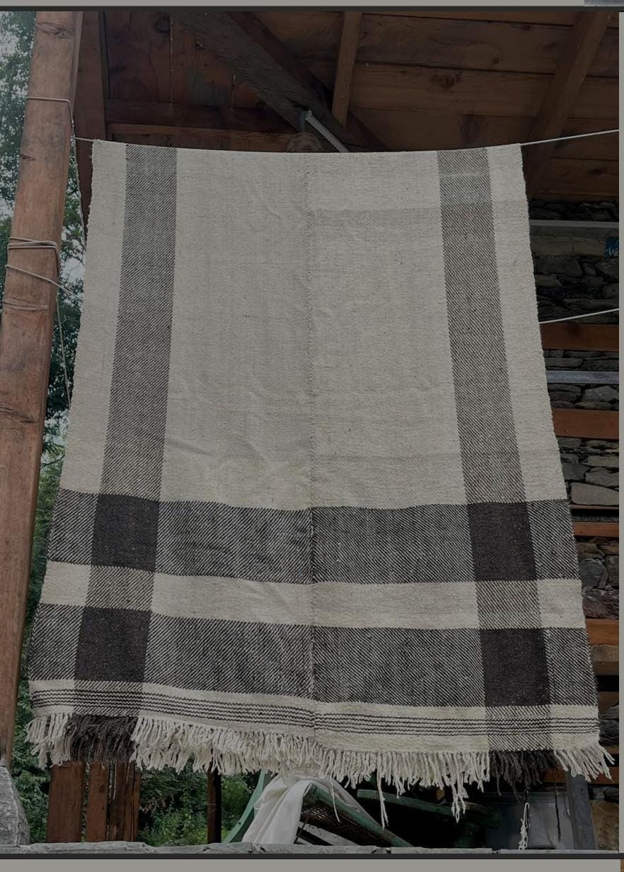 Herritage shepherd throw